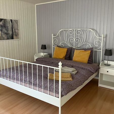 La Lanterne Apartment Сиере Екстериор снимка